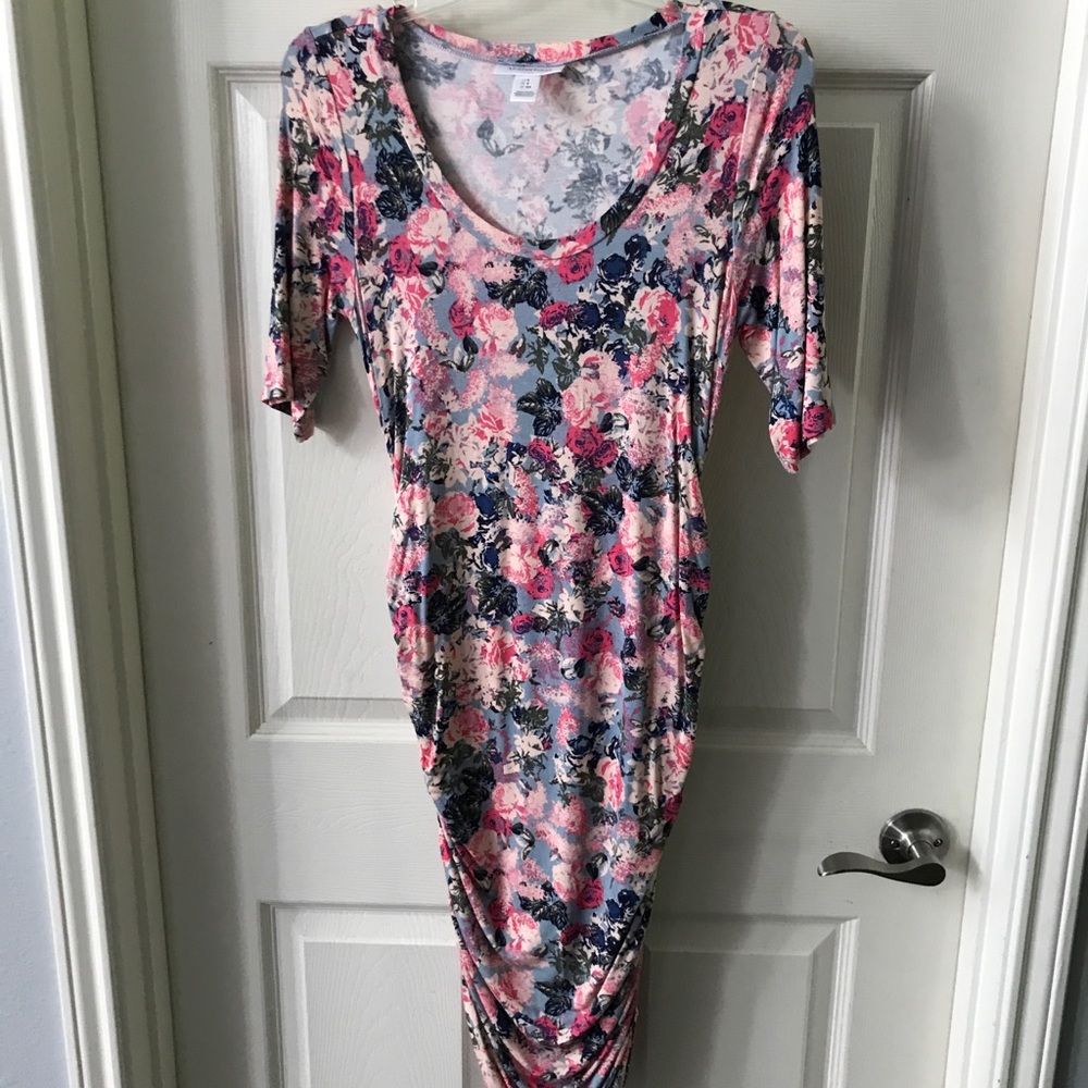 Motherhood Maternity floral rouched fitted dress
